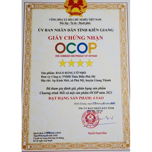 CHỨNG NHẬN SẢN PHẨM OCOP 4 SAO - SẢN PHẨM CÔNG NGHIỆP NÔNG THÔN TIÊU BIỂU CHO 12 SẢN PHẨM TỪ CỎ BÀNG